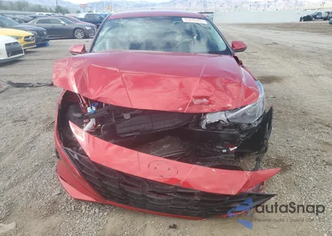 2021 Hyundai Elantra Sel z USA, uszkodzony, nr VIN 5NPLM4AG1MH042660
